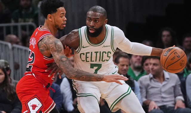 开云app-布朗24分普理查德26+8 凯尔特人主场力擒公牛